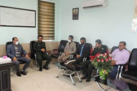 دیدار فرمانده سپاه ارزوئیه با مسئولان آموزش و پرورش شهرستان ارزوئیه