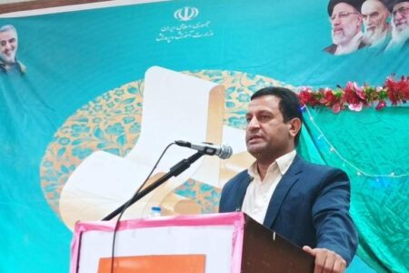 قله های پیشرفت علم بر عهده شما معلمین است