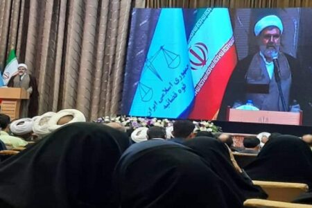 لزوم ایجاد تعامل بین دستگاه ها و قوا جهت حل مشکلات/ راه های نفوذی دشمن را جدی بگیریم