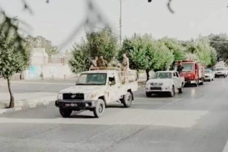 رژه خودرویی به مناسبت سوم خرداد در شهرستان ماهان برگزار شد