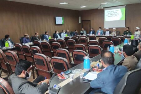 ساختمانی با ویژگی های متروپل در فهرج