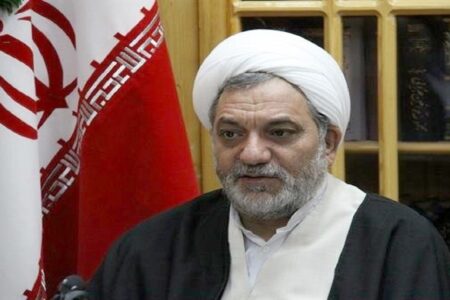 ضرورت همکاری رسانه استانی برای مبارزه با مفسدان اقتصادی