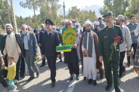استقبال مردم زرند از خادمان حرم مطهر رضوی