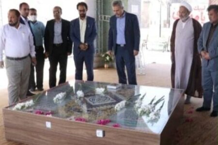 شهدا بهترین سرمایه وجودی خود را تقدیم انقلاب کرده‌اند