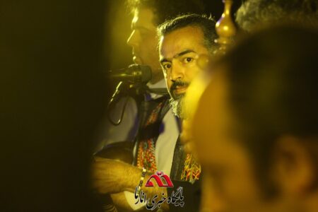 تصاویری از اجرای زنده پرواز همای و گروه مستان در انار