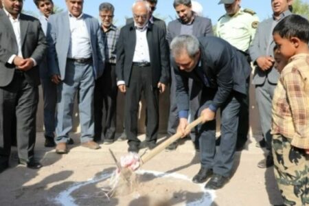 کلنگ احداث مدرسه چهار کلاسه خیر ساز در روستای کشیت