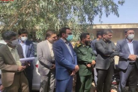 نشست حل مشکلات کارگران معدن آسمینون در فرمانداری منوجان برگزار شد