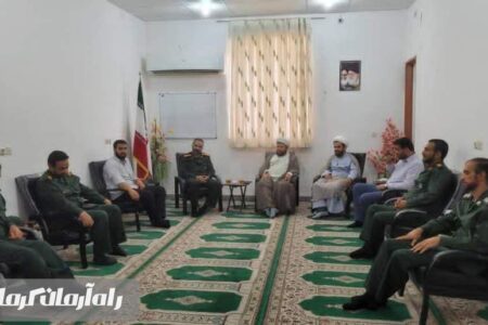 نگاه و عمل به مکتب عاشورا عاقبت بخیری را به دنبال دارد