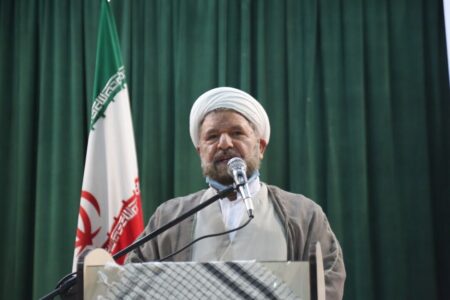 امام جمعه جیرفت: نظارت بر انتخابات شورای شهر توسط شورای نگهبان انجام شود