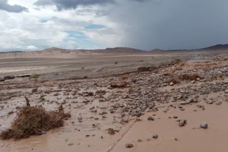 جاده ترانزیتی بم – کرمان مسدود شد