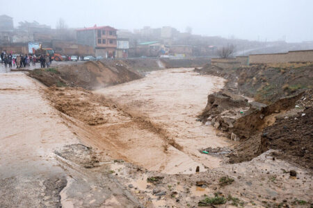 سیل در کرمان/۴محور دیگر در استان مسدود شد