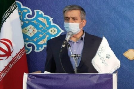 مشارکت ستاد اجرایی فرمان امام(ره) در تهیه لوازم‌التحریر دانش‌آموزان نیازمند