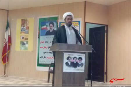 چادر شما همان سنگرجبهه است/رعایت حجاب و عفاف دشمن را  ناامید می کند/چادر اقتدار یک زن است