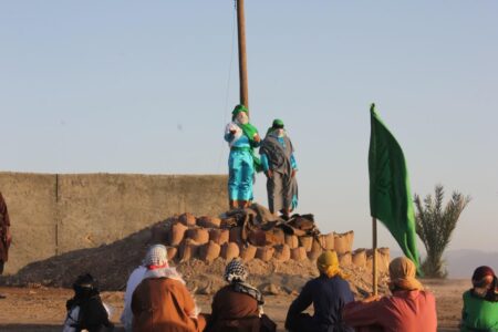 نمایش تاریخی غدیر خم به همت سپاه زرند و همکاری هئیت محبین (علیه السلام ) خانوک برگزارگردید
