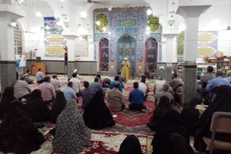 جشن مباهله درمحله سادات ریحان  زرند برگزارگردید