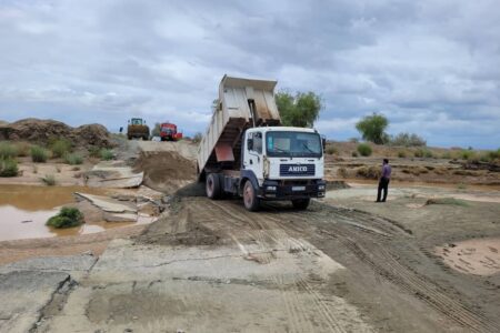 از بازگشایی ۴ محور اصلی در جنوب کرمان تا سیلاب در شهرستان راور