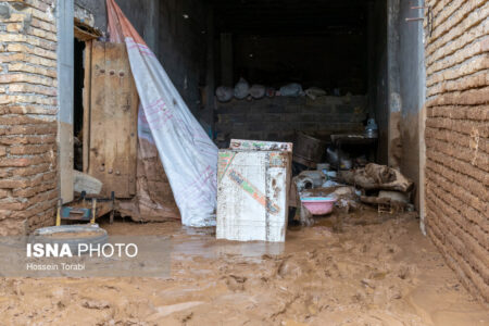 دستور تخلیه ۱۸ روستا در زرند و رفسنجان صادر شد/ ۳ محور اصلی استان کرمان مسدود شد