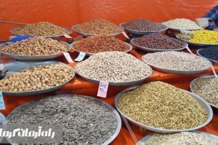 تنوع رنگ و طعم در بازار محلی شهرستان جیرفت