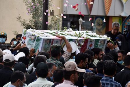 تشییع سردار شهید برزگر پور در کرمان