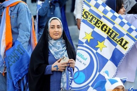 بانوان امروز به آقایان یاد دادند چگونه از تیم محبوب خود حمایت کنند/ حضور بانوان ادامه‌دار خواهد بود