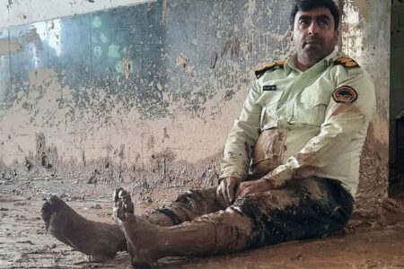 روایت ۳ ساعت نفسگیر فرمانده پلیس انار برای نجات ۱۴ سیل‌زده