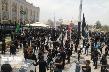 گلزار شهدای کرمان در سوگ علمدار