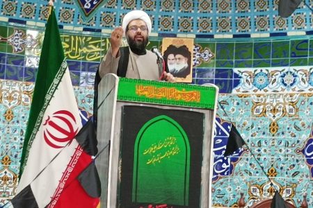 امام جمعه ریگان: تلاش دولت برای رفع محرومیت در این شهرستان دوچندان شود