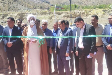 ۶۵۰ میلیارد ریال پروژه هفته دولت در بم افتتاح شد