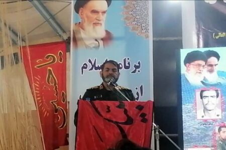 فرهنگ حاکم بر دفاع مقدس اسلامی و عاشورایی بود