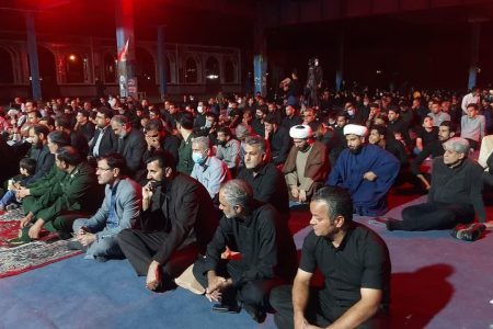 صدور انقلاب محصول دفاع مقدس بود