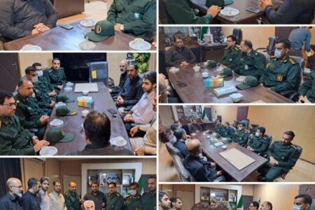 دیدار جانشین فرماندهی سپاه نرماشیر با فرماندار این شهرستان به مناسبت  هفته دولت