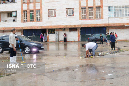 رفع آبگرفتگی تمام معابر شهری رفسنجان/ تخلیه بیش از ۸۰ درصد آب زیرگذر مرکز شهر