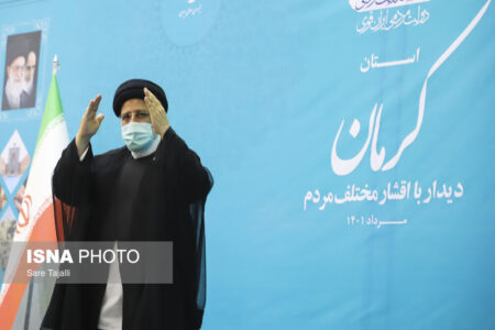 بیانیه شورای هماهنگی نیروهای ولایی و انقلابی استان کرمان از سفر دولت به دیار کریمان