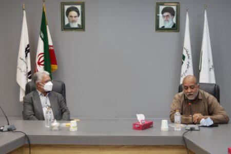 انتقاد رئیس دانشگاه هایتک کرمان از اجرای سلیقه‌ای طرح‌های پژوهشی در صنایع