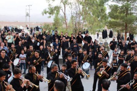 اجتماع بزرگ عزاداران حسینی در شهر زنگی آباد کرمان