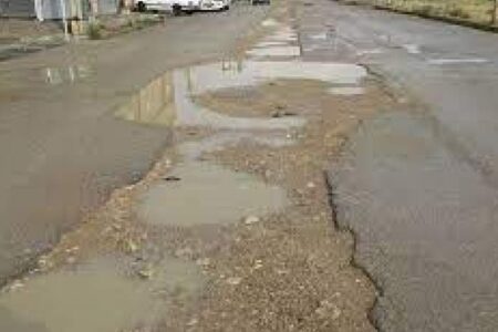 کنده کاری های شرکت گاز و به درد سر انداختن مردم گلباف