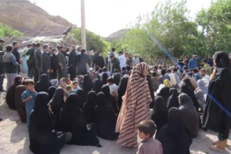 بازدید رئیس جمهور از روستای تنگه شاه عنبرآباد