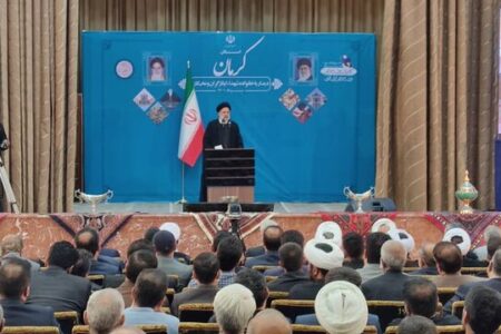 تشکیل سازمان مهاجرین را دنبال می کنیم/ اقتصاد و پیشرفت کشور را به اخم و لبخند دیگران متصل نخواهیم کرد