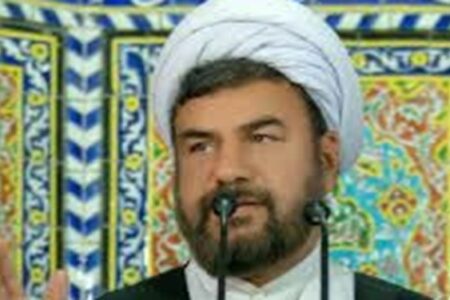 خداحافظی امام جمعه شهرستان انار از مردم این شهر