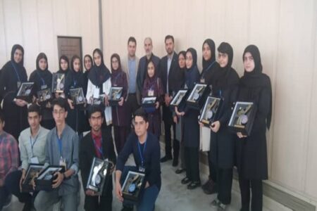درخشش دانش‌آموزان کرمانی در جشنواره کشوری نوجوان خوارزمی