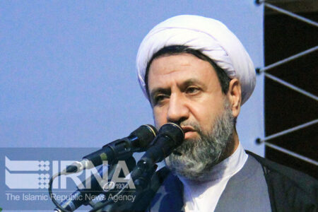 امام جمعه کرمان: برخی خواص در حوادث اخیر لغزیدند/محکومیت اهانت به مقدسات و شهید سلیمانی