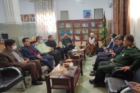 امام جمعه جیرفت: هوشیاری نیروهای انتظامی و امنیتی، مانع هرگونه اغتشاش در این شهرستان شد