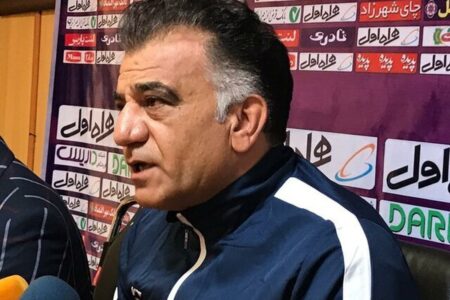 طاهری:‌ استقلال و هوادارانش دشمن داوران نیستند/ از تیم سال گذشته قوی‌تر هستیم