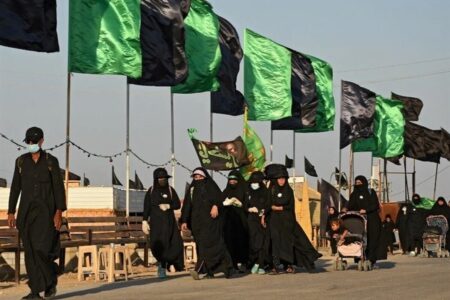 فیلم/ فعالیت موکب سلامت و پزشکی گروه جهادی قم در عمود ۱۲۲۲