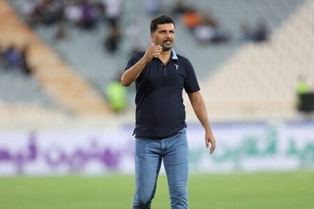 حسینی: در تغییر و تحولات تیم ملی از نظر مربیان ایرانی به هیچ وجه استفاده نشد