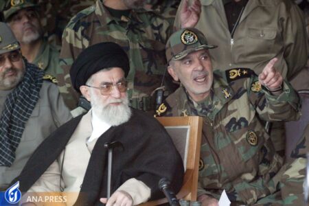 اهدای نشان فداکاری به «امیر محمدی‌فر»