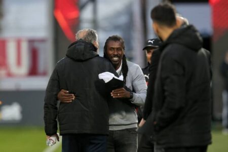 جمله عجیب کی روش خطاب به سرمربی سنگال