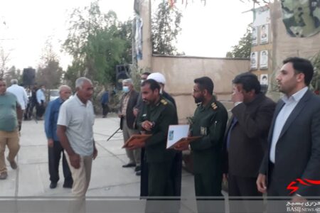 بهترین کار مقابله با دشمنان تبیین وصیت نامه شهدای عزیز است