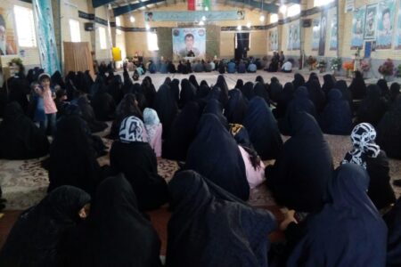 مراسم سالگرد پاسدار شهید محمدرضا ضیاالدینی در گلزار شهدای دشتخاک زرند  برگزار گردید