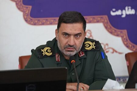 تا زمانی دشمن هست جنگ و شهادت و مظلومیت هم هست